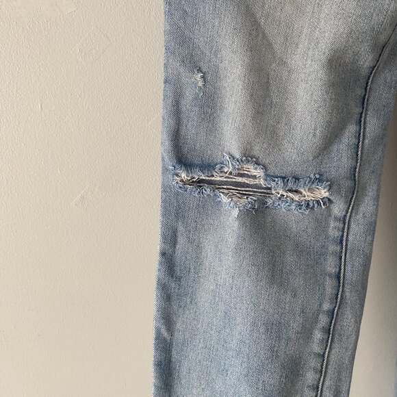 American Eagle Curvy Super High-Waisted Jegging Denim Distressed Jean - 6 Long - Picture 3 of 6